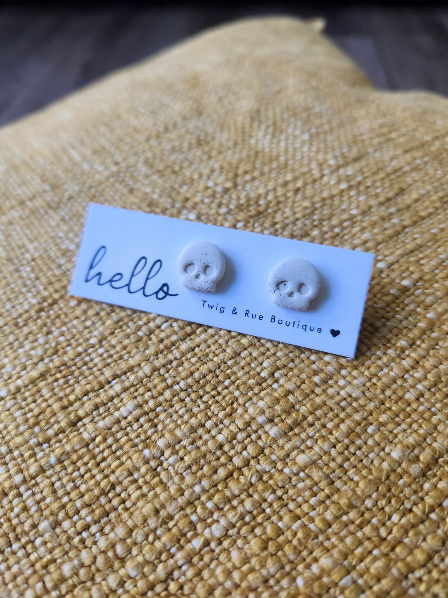 Fall clay studs