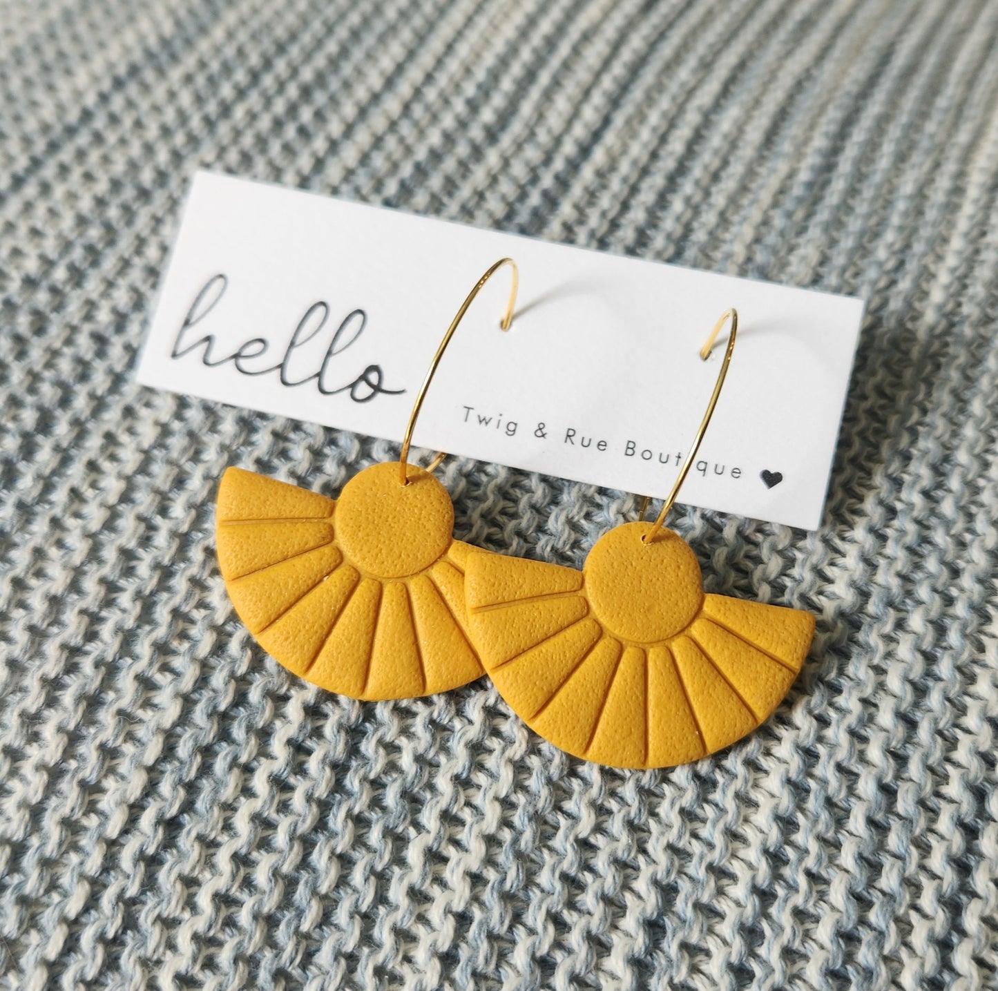 Waverly| Clay hoops