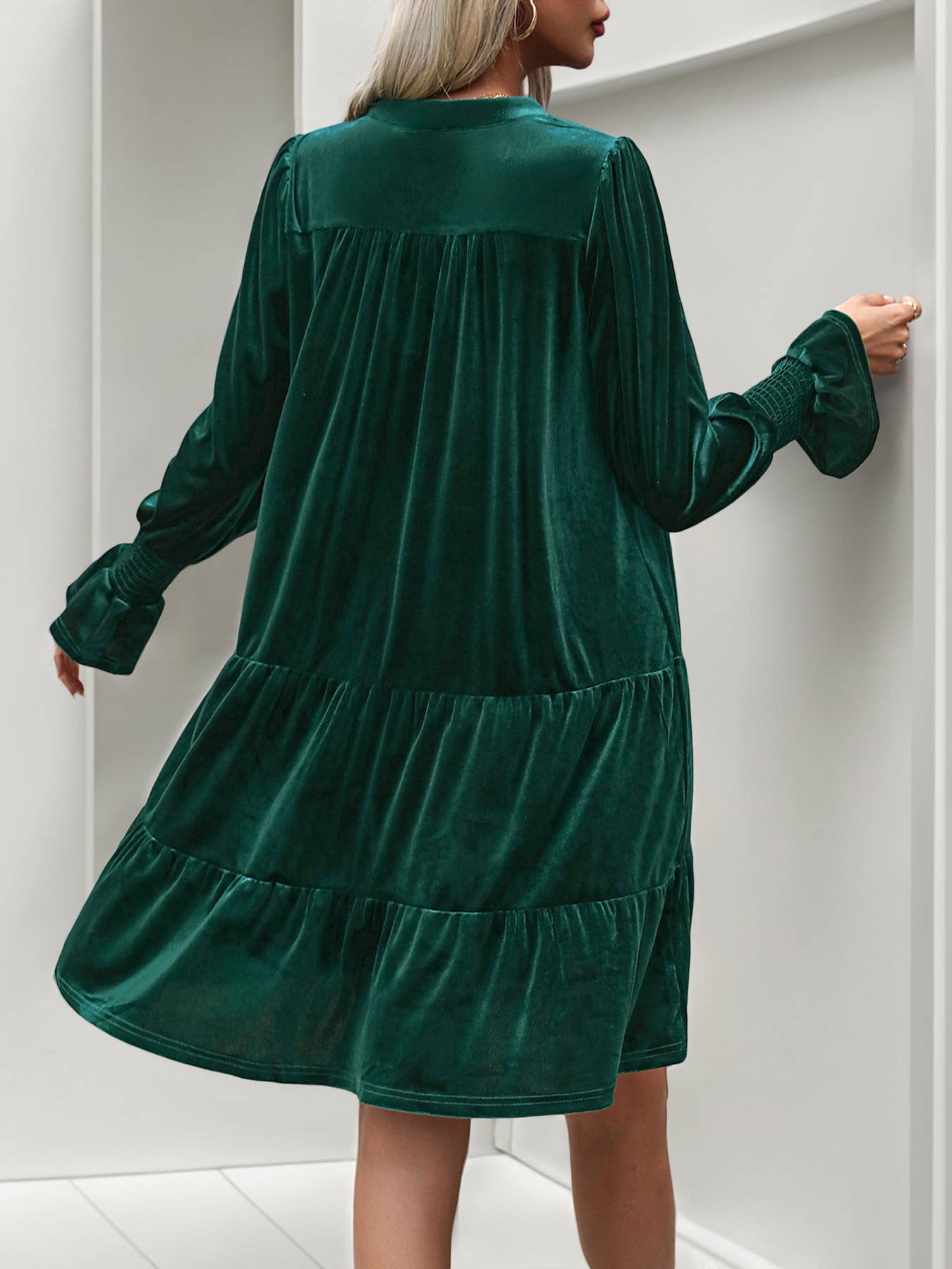 Elegant Velvet Dress Green S