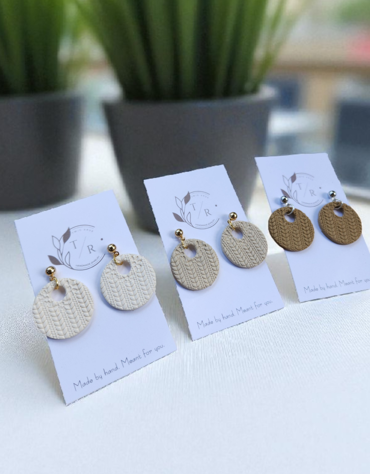 Maris| Clay hoop earring
