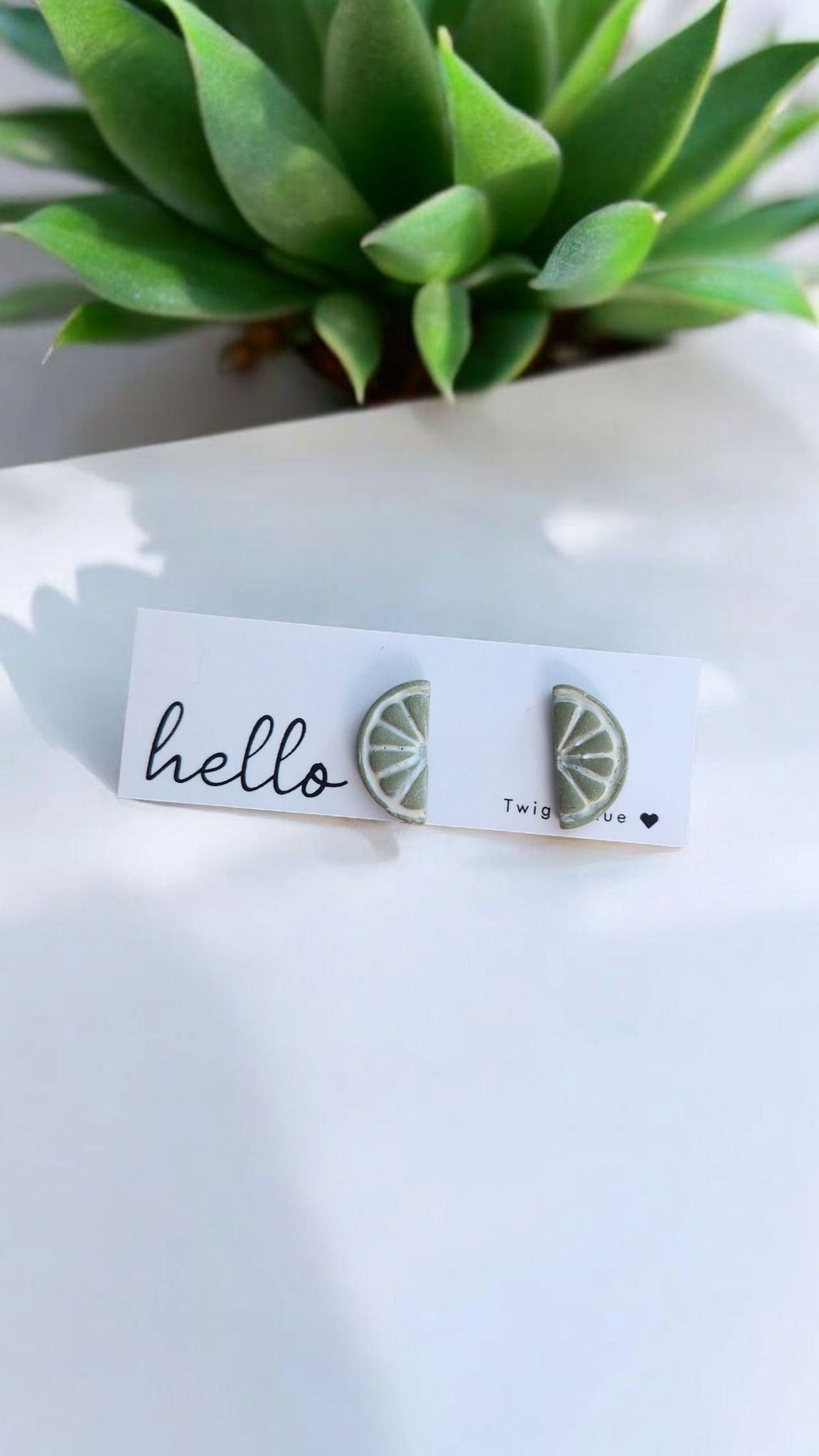 Fruit slice studs