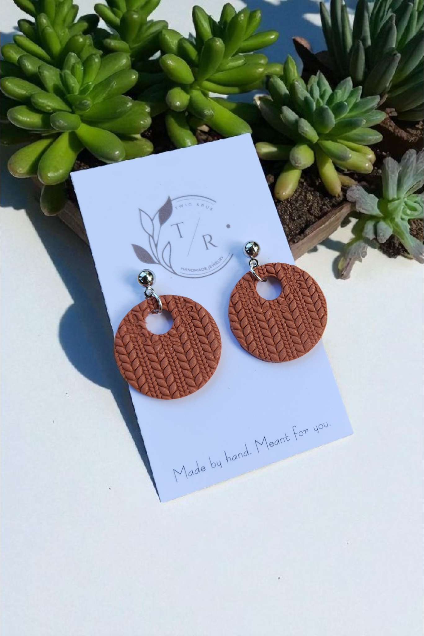 Maris| Clay hoop earring