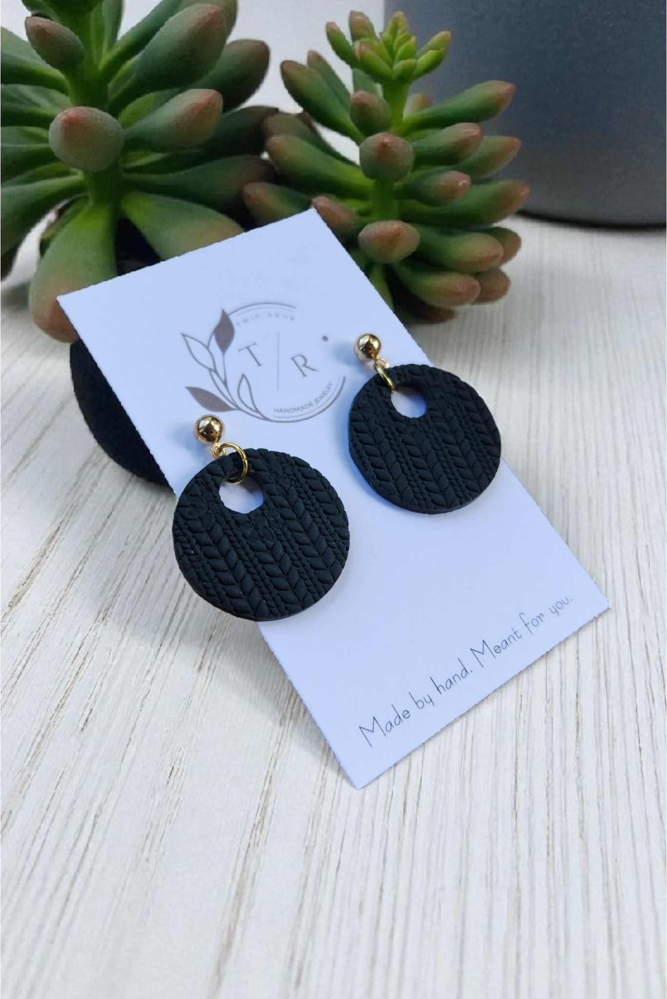 Maris| Clay hoop earring