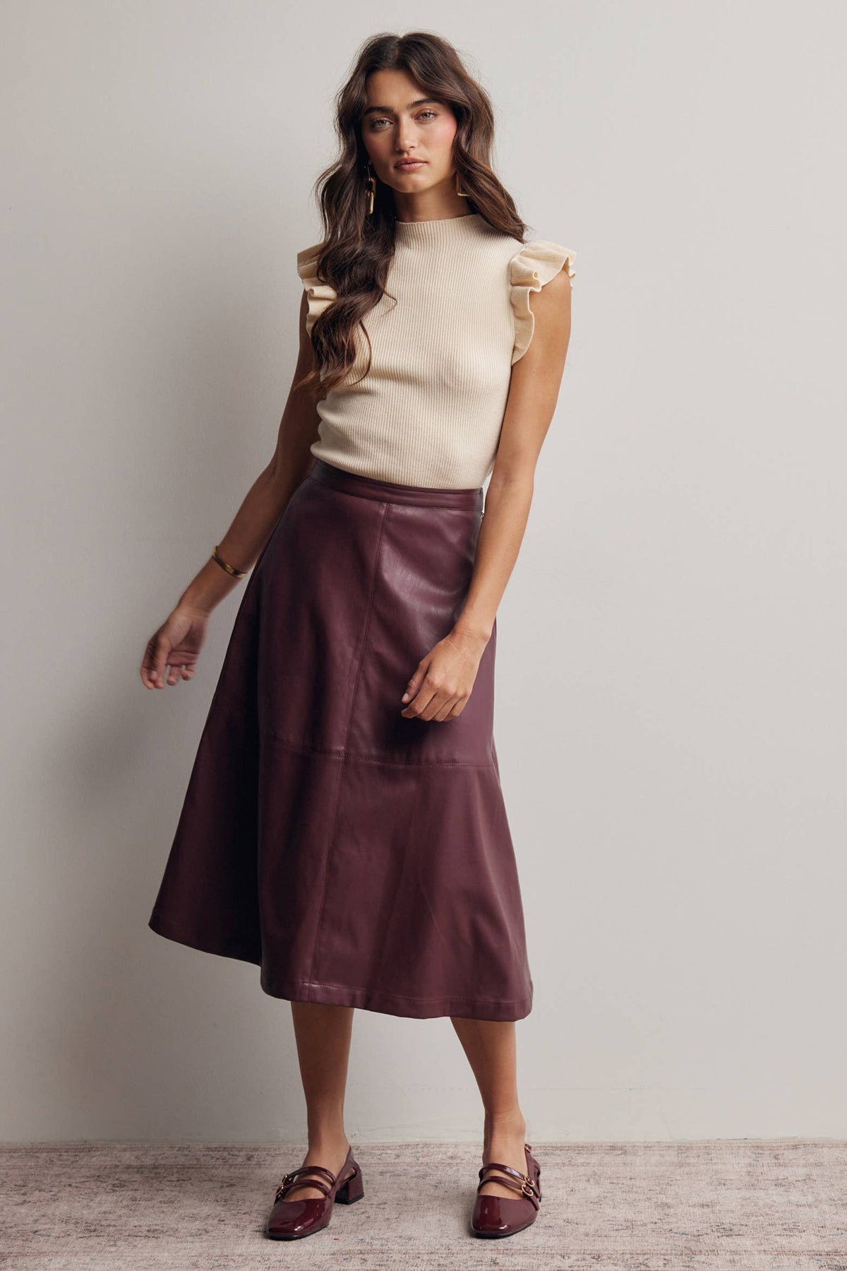 Ruffle Sleeve Rib Knit Top