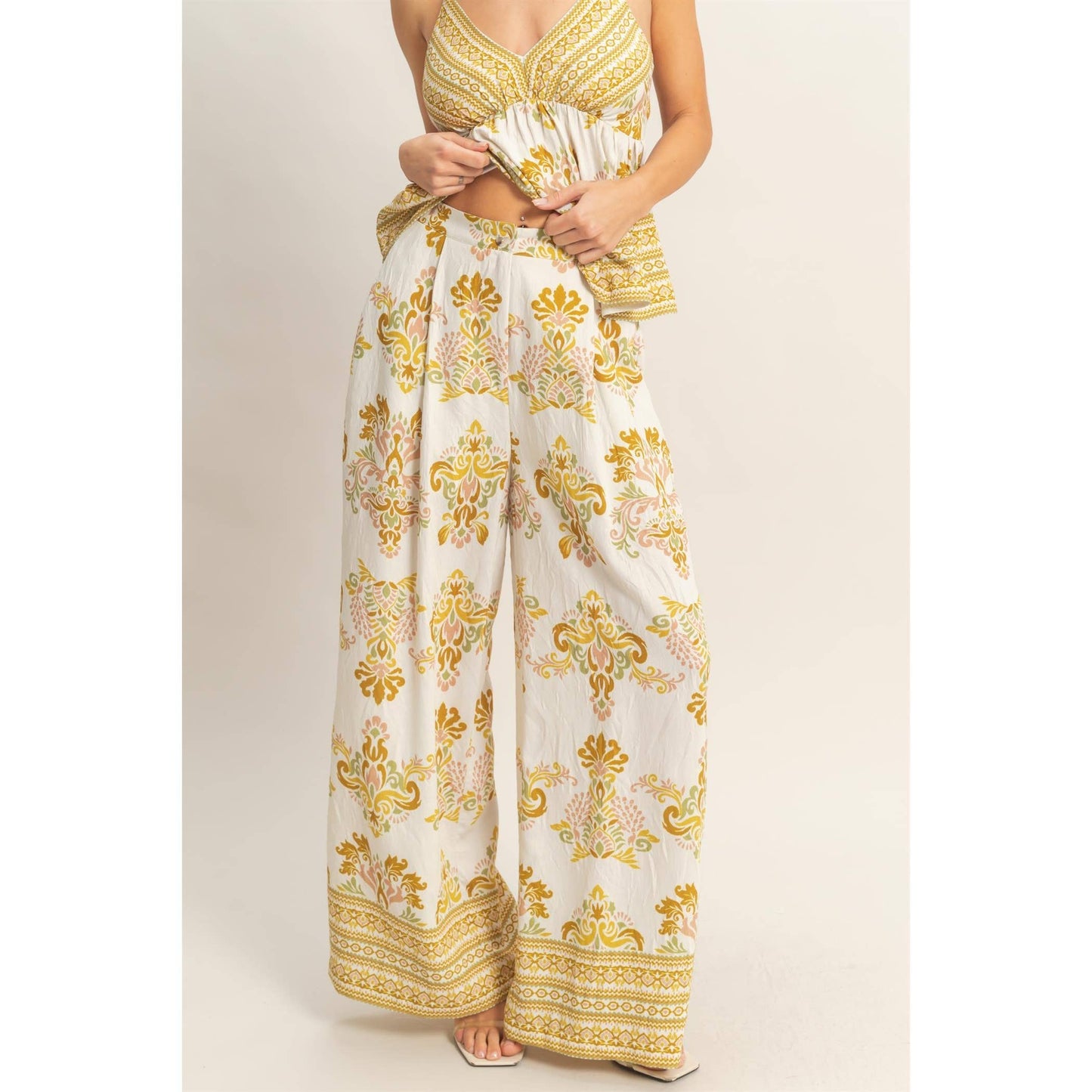 Wide-Leg Printed Palazzo Pants: MUSTARD