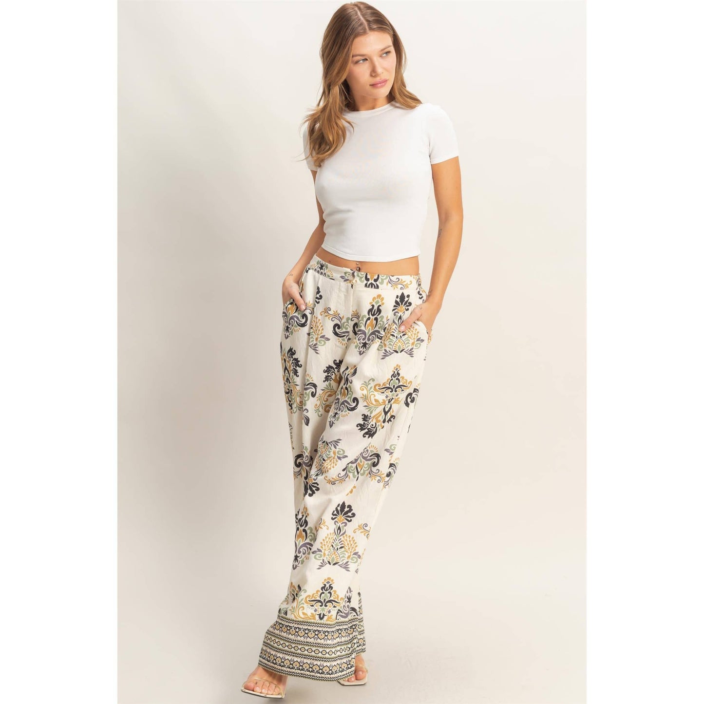 Wide-Leg Printed Palazzo Pants: BLACK