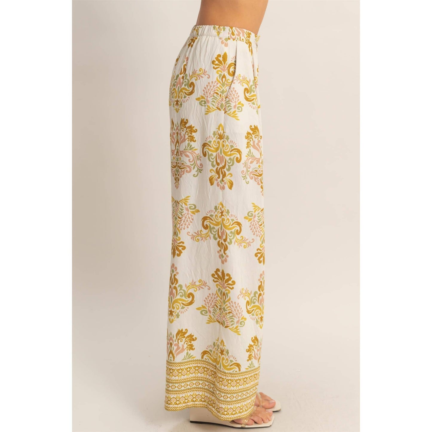 Wide-Leg Printed Palazzo Pants: MUSTARD