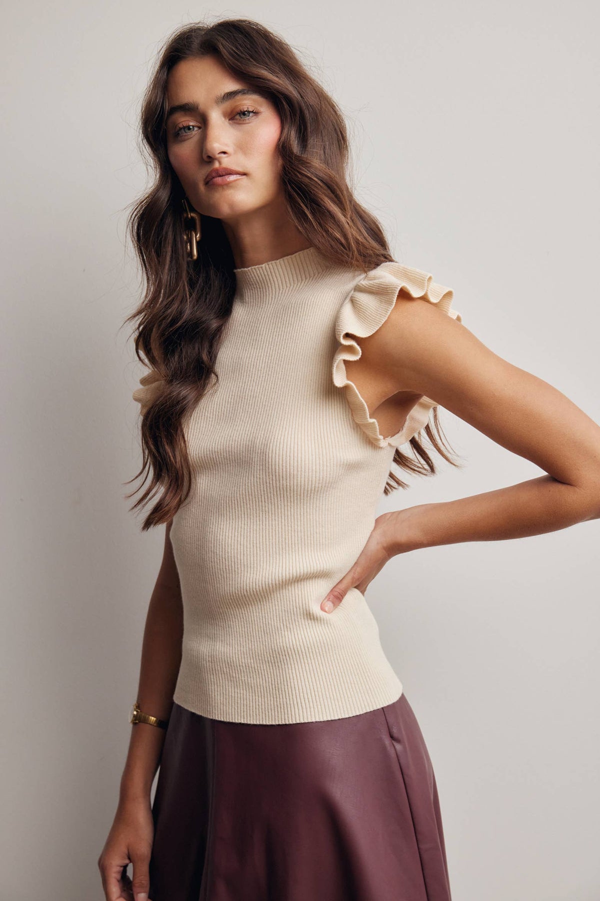 Ruffle Sleeve Rib Knit Top