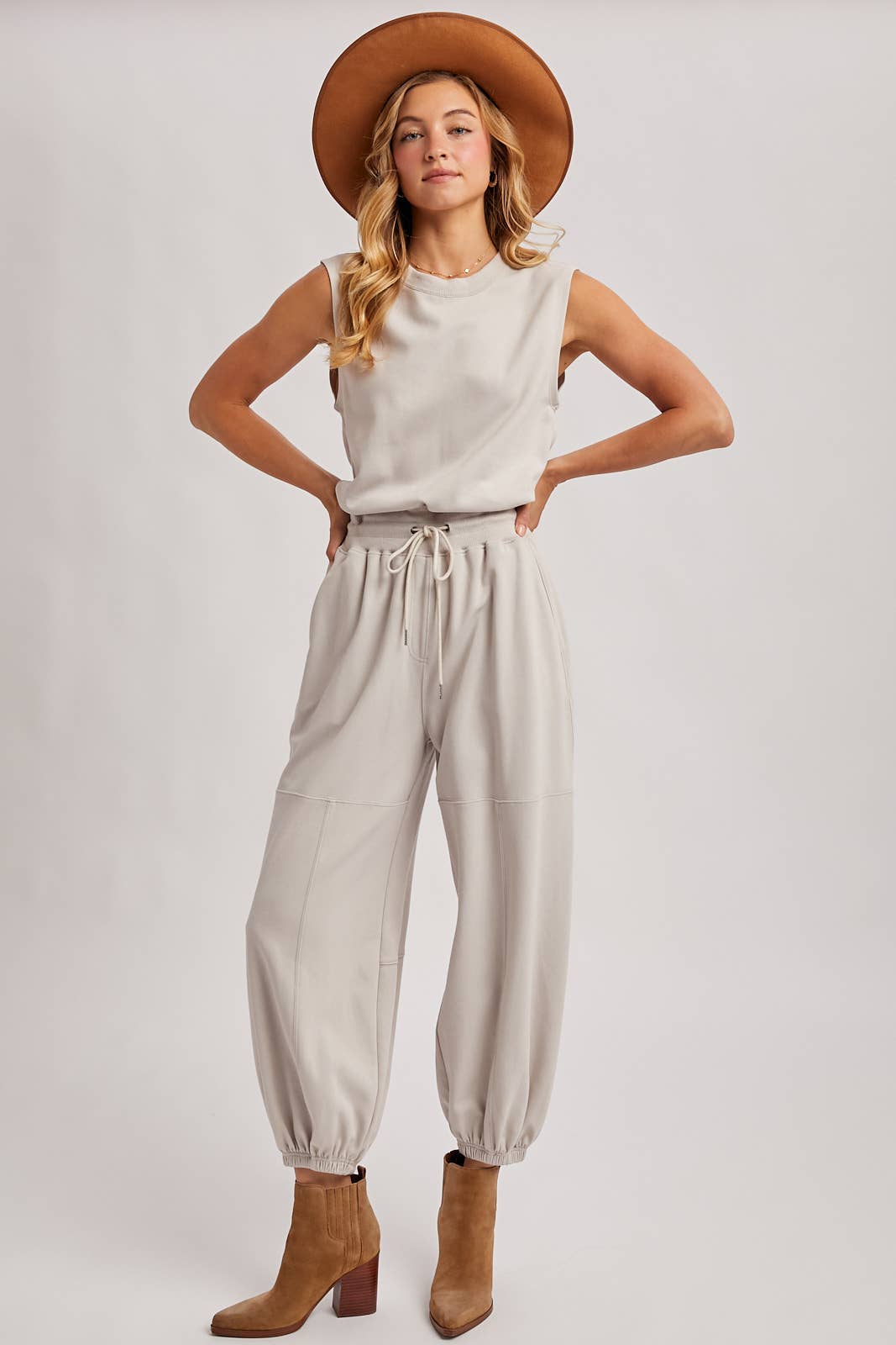 DRAWSTRING WAIST SLEEVELESS KNIT ACTIVE JUMPSUIT in Hunter Green