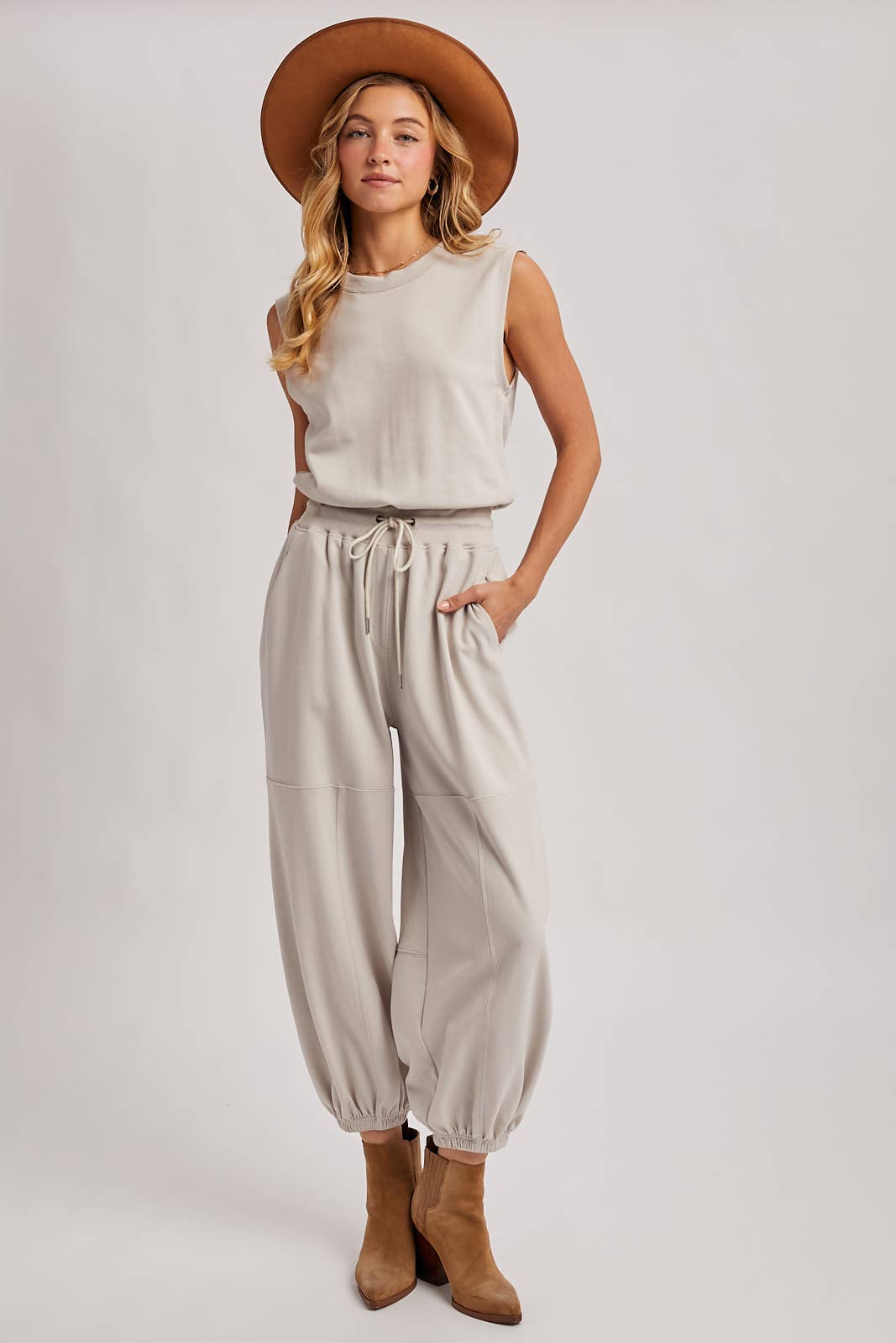 DRAWSTRING WAIST SLEEVELESS KNIT ACTIVE JUMPSUIT in Hunter Green