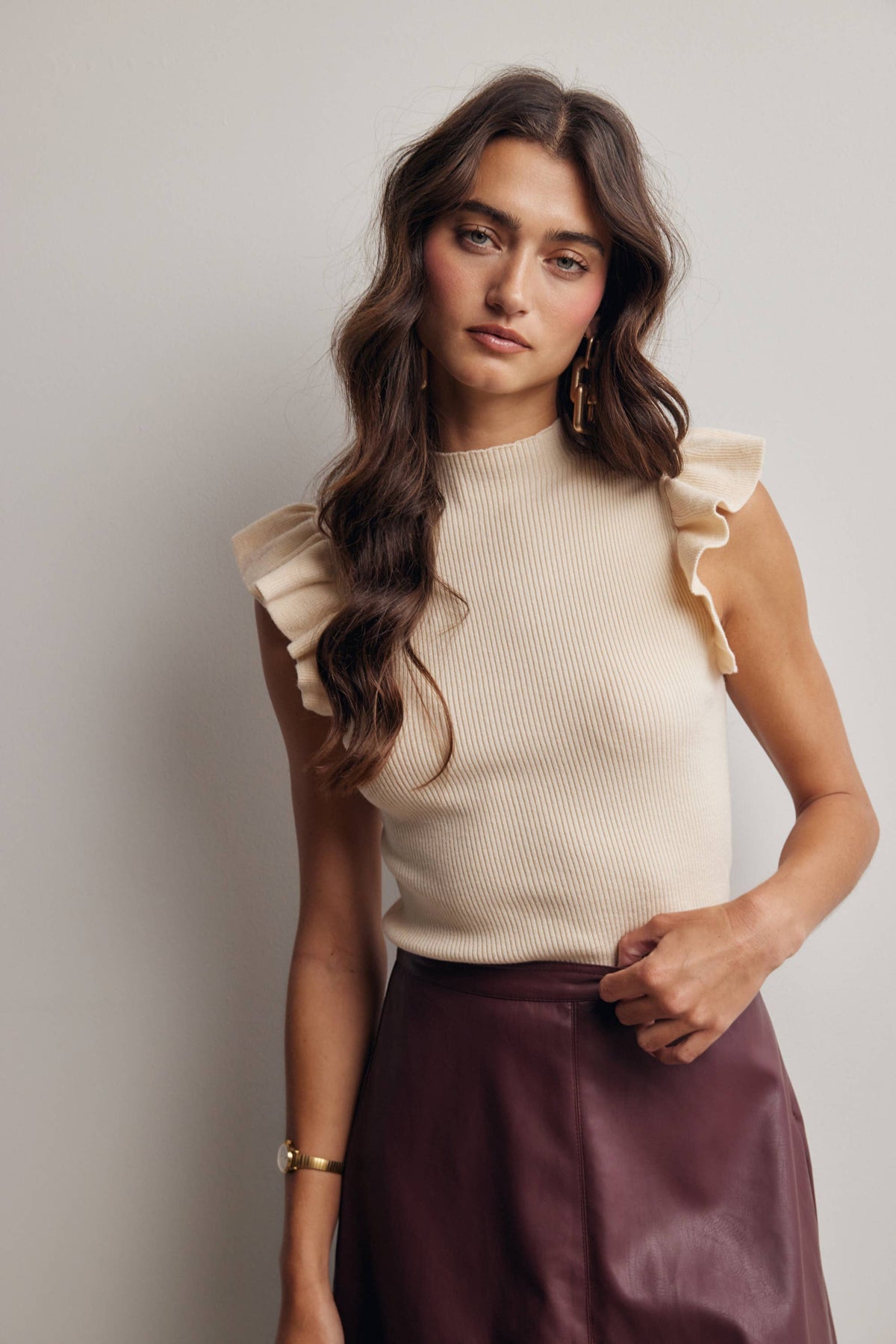 Ruffle Sleeve Rib Knit Top