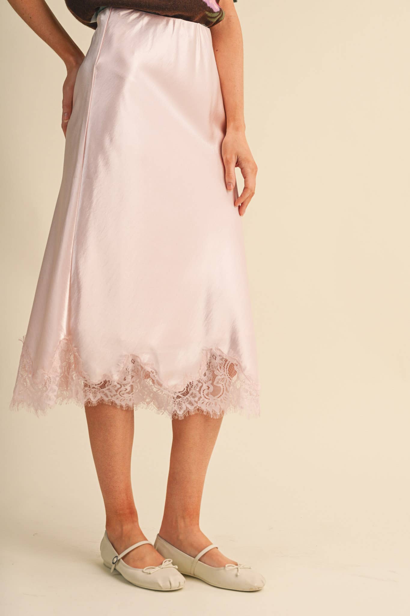 SATIN MIDI SLIP SKIRT WITH LACE HEM