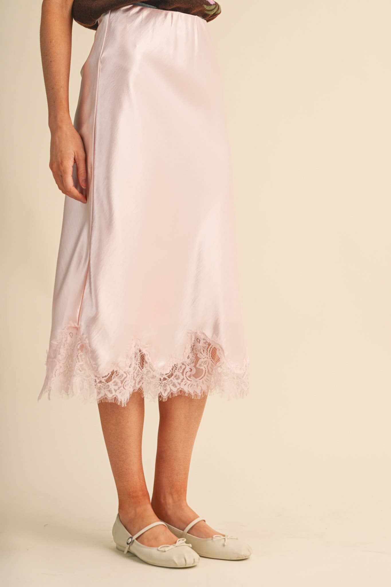 SATIN MIDI SLIP SKIRT WITH LACE HEM