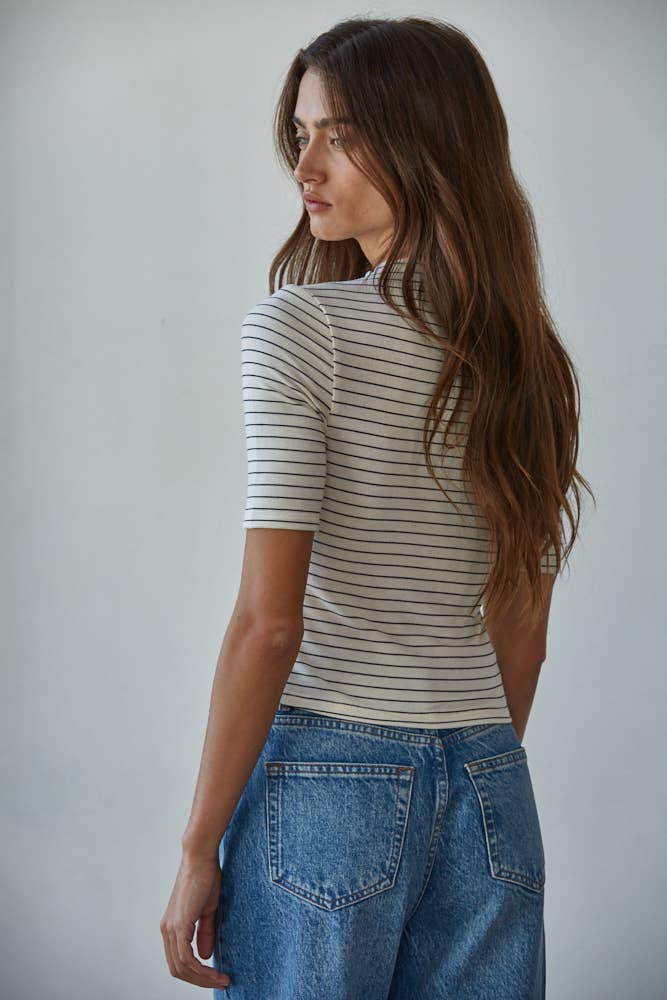 Knit Mock Neck Short Sleeve Top