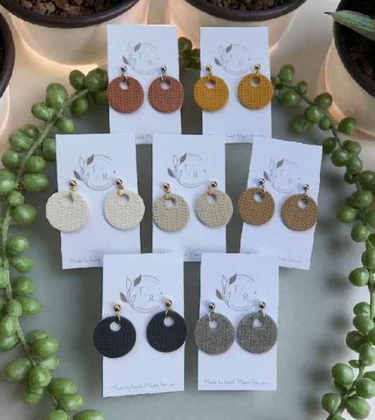 Maris| Clay hoop earring